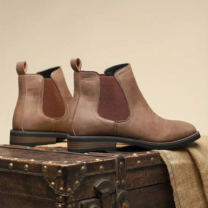 CORVANI | BOTTES CLASSIQUES EN CUIR RÉGNIER HOMME