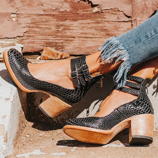 CORVANI | BOTTINES WESTERN CHIC ISOLDE FEMME