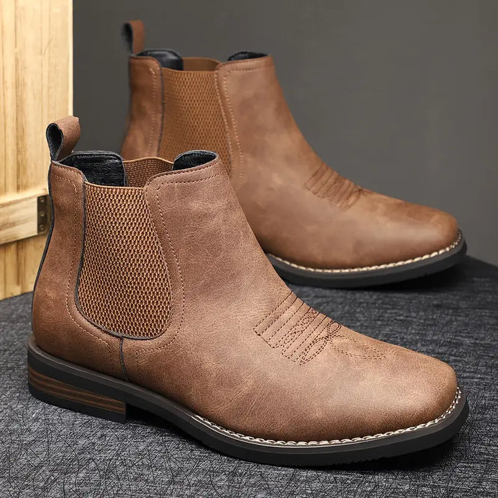CORVANI | BOTTES CLASSIQUES EN CUIR RÉGNIER HOMME