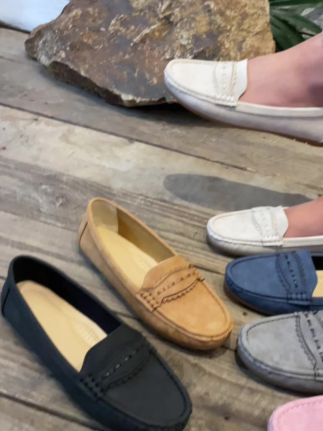 CORVANI | MOCASSINS FESTONNÉS EFFET DAIM PERRINE FEMME