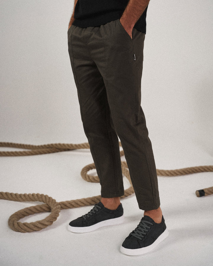 CORVANI | PANTALON DE JOGGING FUSELÉ GILDAS HOMME