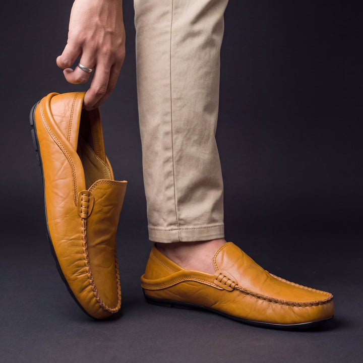 CORVANI | MOCASSINS EN CUIR SOUPLE ARISTE HOMME