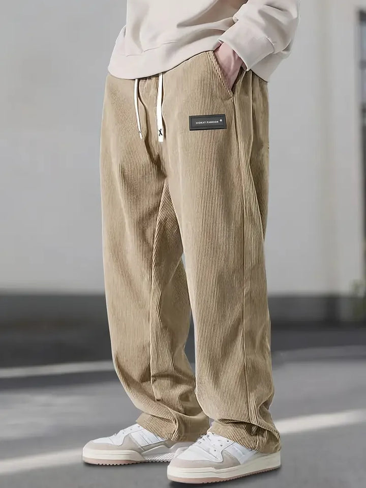 CORVANI | PANTALON ÉLÉGANT EN VELOURS CÔTELÉ ALOÏS HOMME