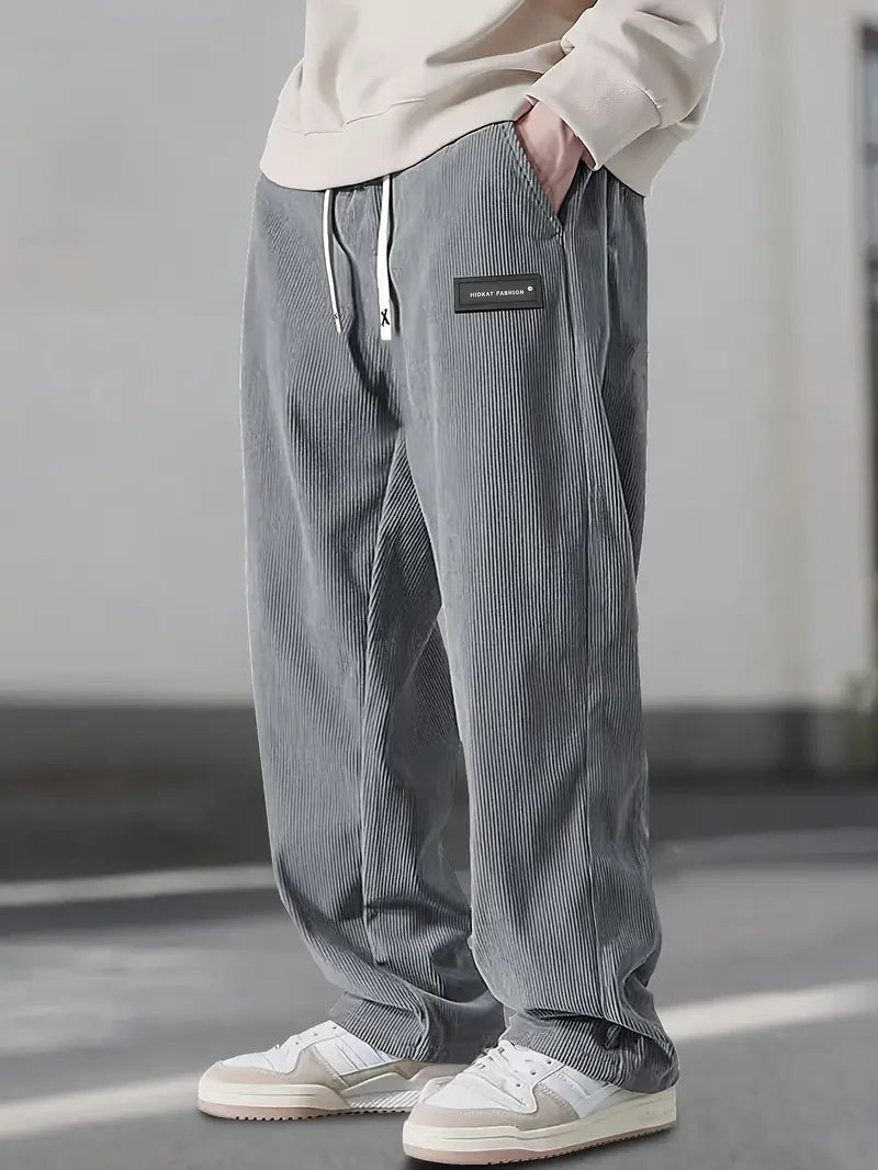 CORVANI | PANTALON ÉLÉGANT EN VELOURS CÔTELÉ ALOÏS HOMME