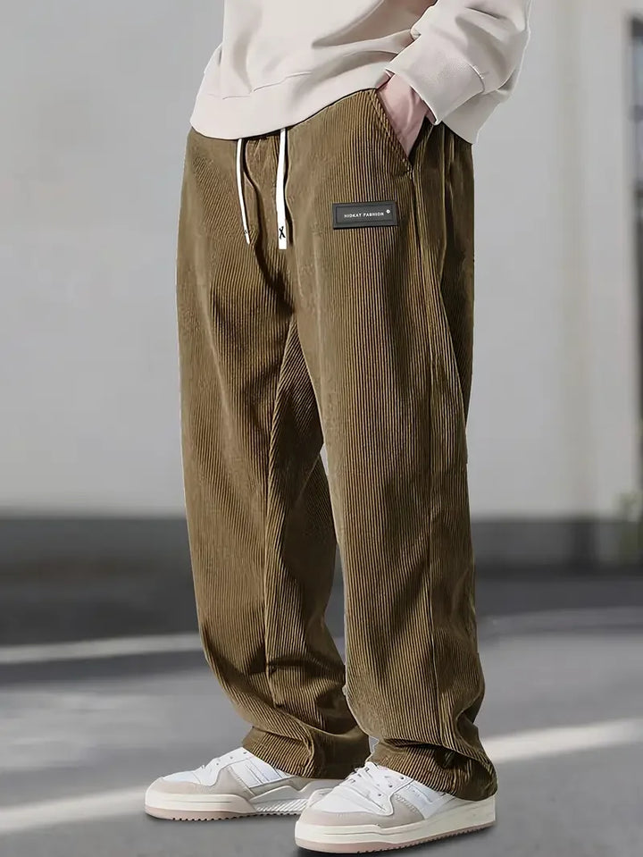 CORVANI | PANTALON EN VELOURS CÔTELÉ AYMERY HOMME